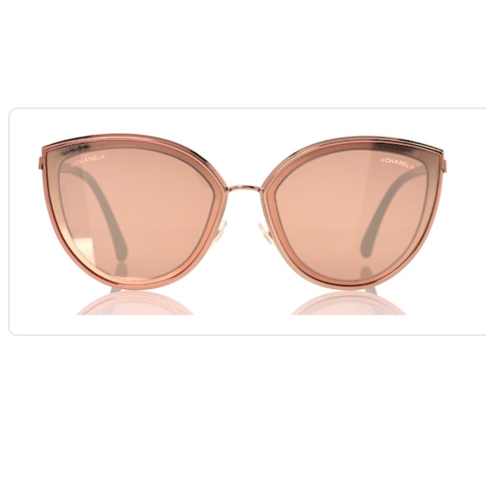 Chanel Rose Gold Tone/Pink Mirrored Cat-Eye Sunglasses
